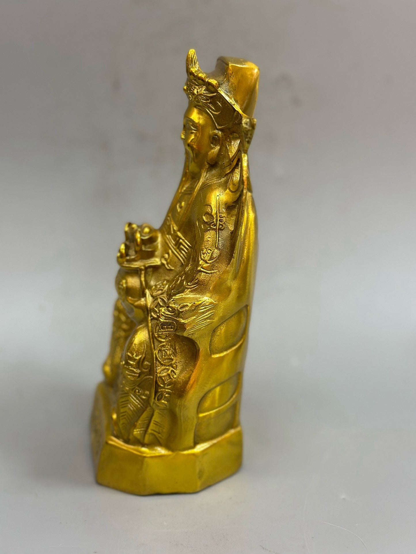 Pure copper craftsmanship sitting on the God of Wealth