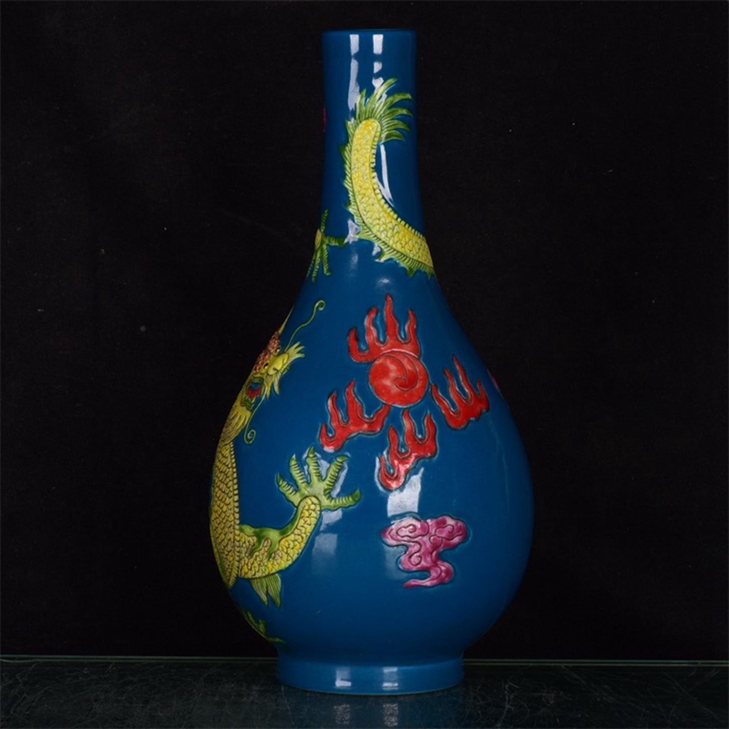Chinese antique dragon patterned long neck relief bottle