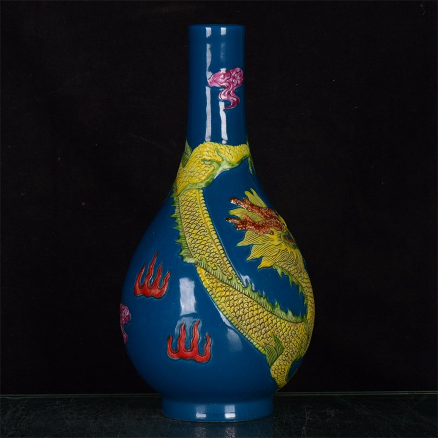 Chinese antique dragon patterned long neck relief bottle