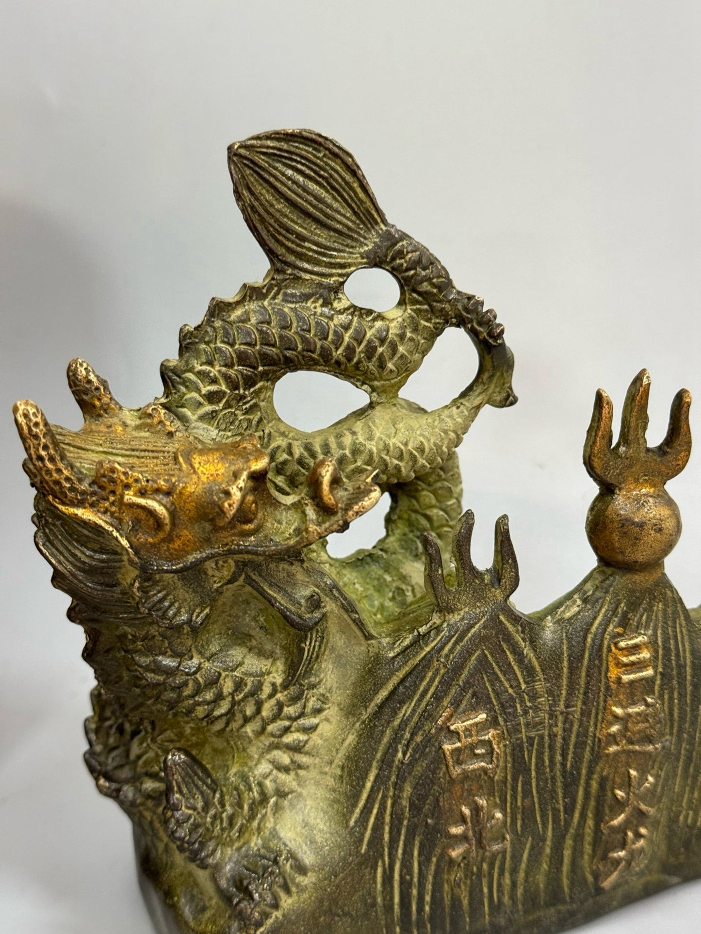 Pure copper antique gilded fire avoiding dragon