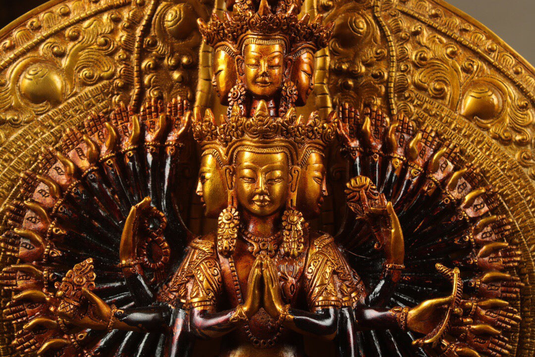 Chinese antique pure copper Thousand Handed Guanyin