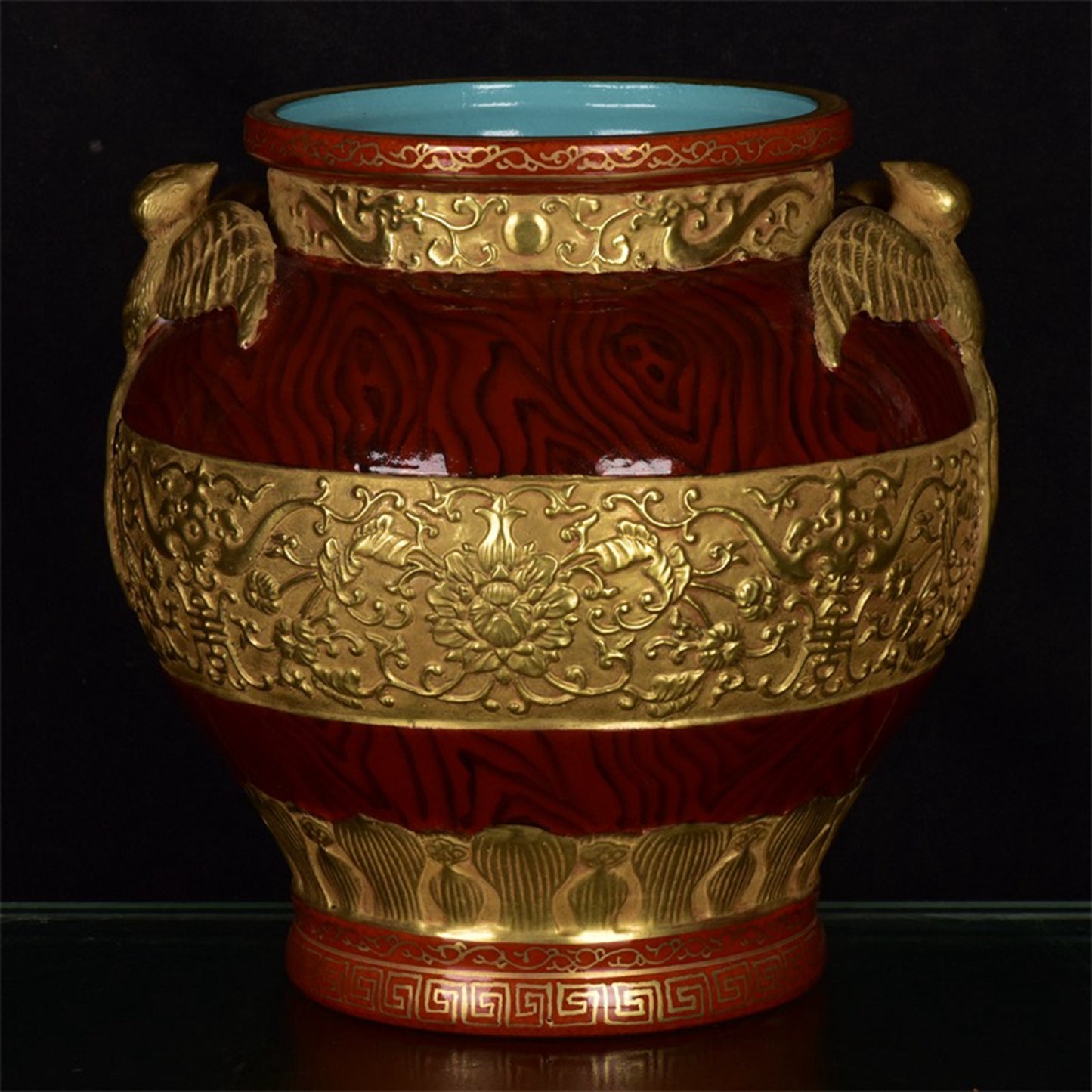 Chinese antique woodgrain relief gold-plated swallow jar