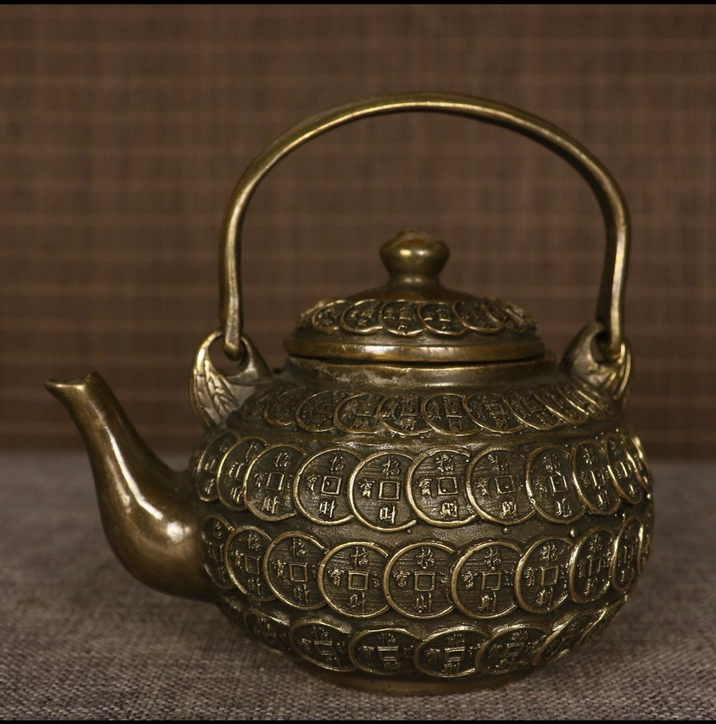 Pure copper antique coin pot