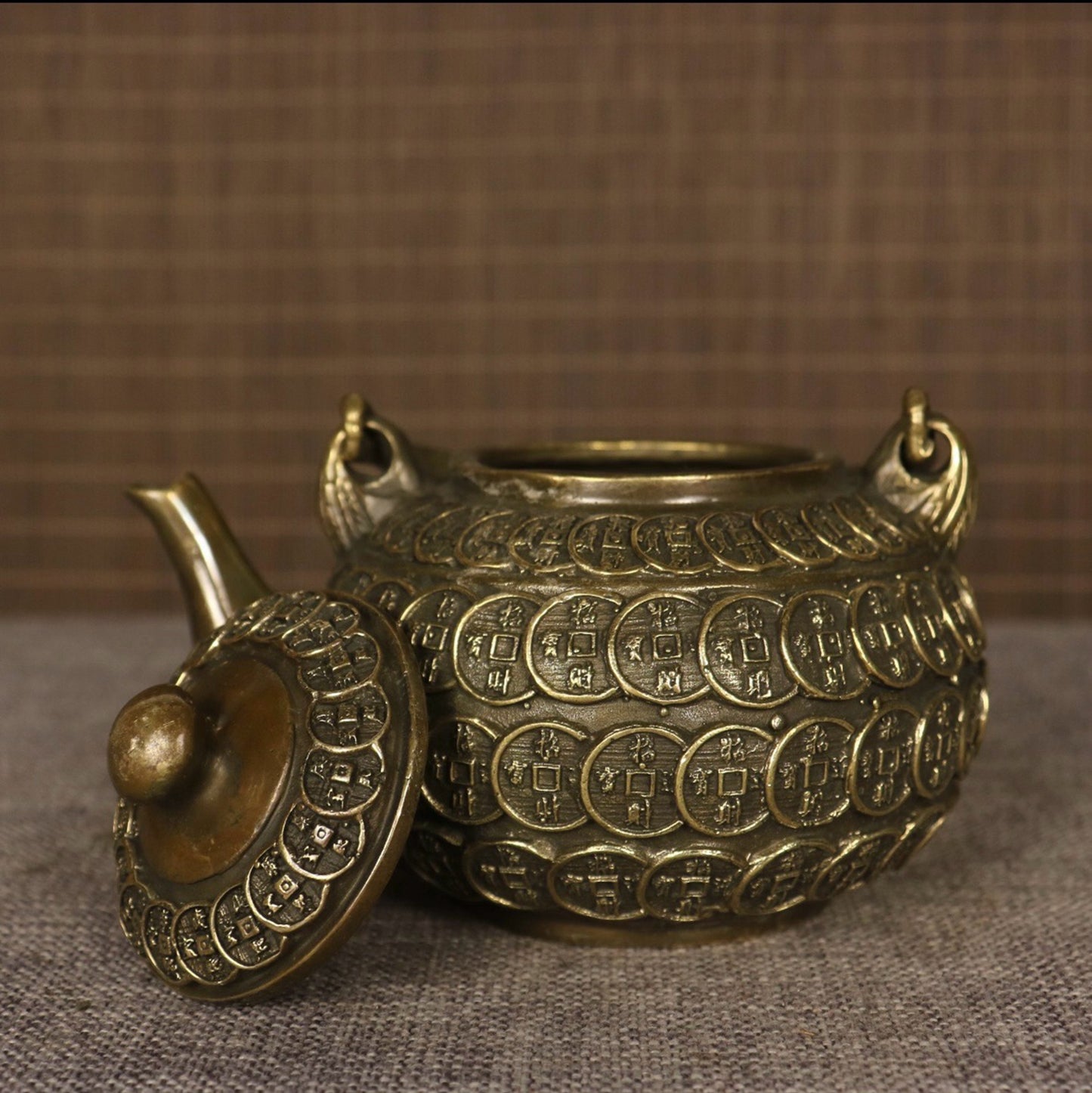 Pure copper antique coin pot