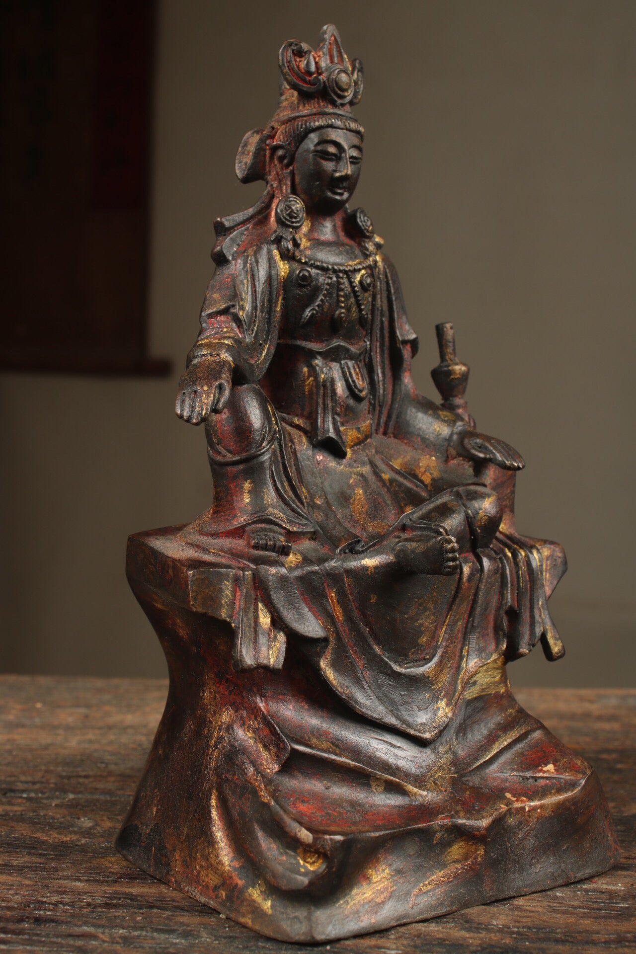 Chinese antique pure copper Guanyin