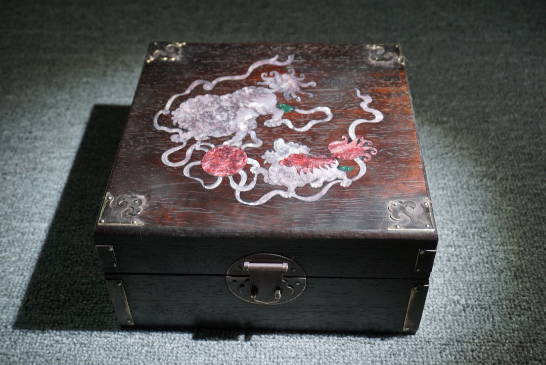 Chinese antique ebony jewelry box