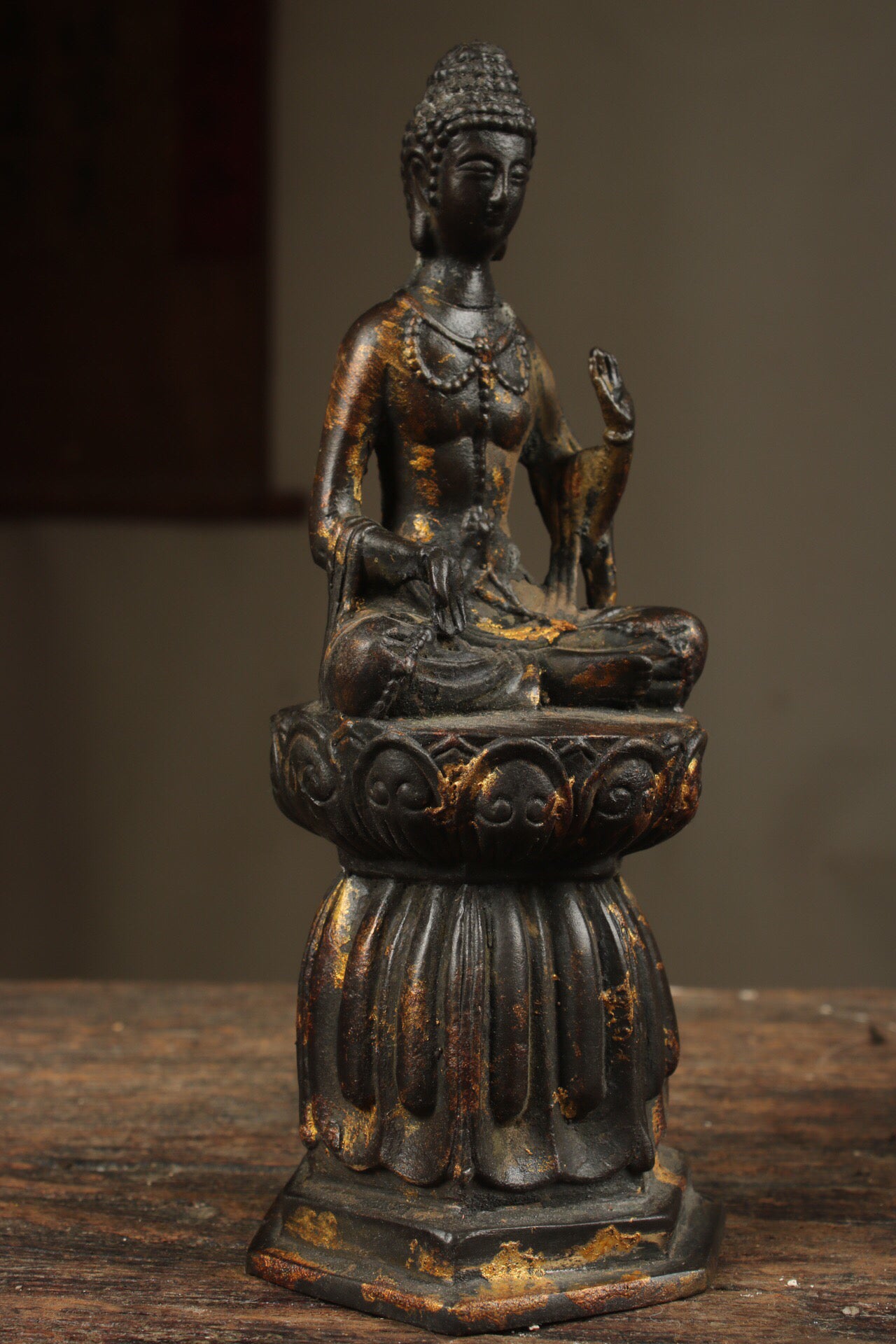 Chinese antique pure copper Buddha statue