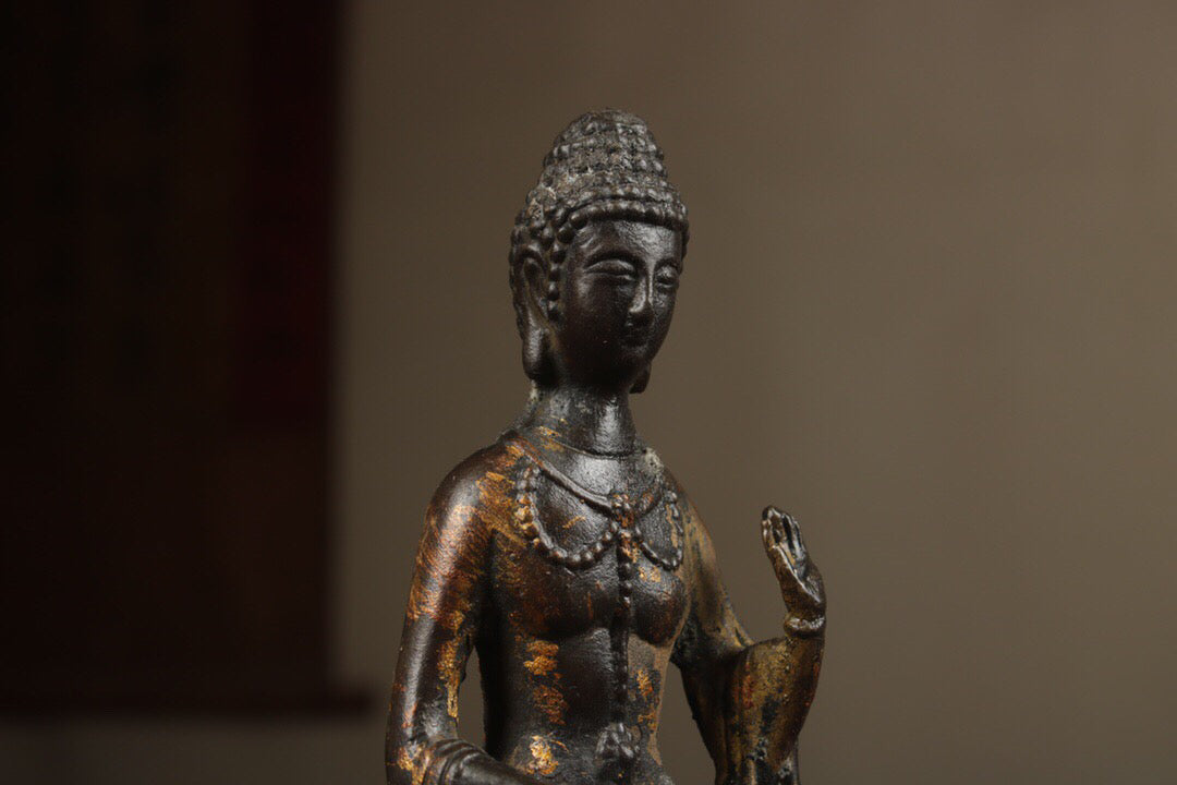 Chinese antique pure copper Buddha statue