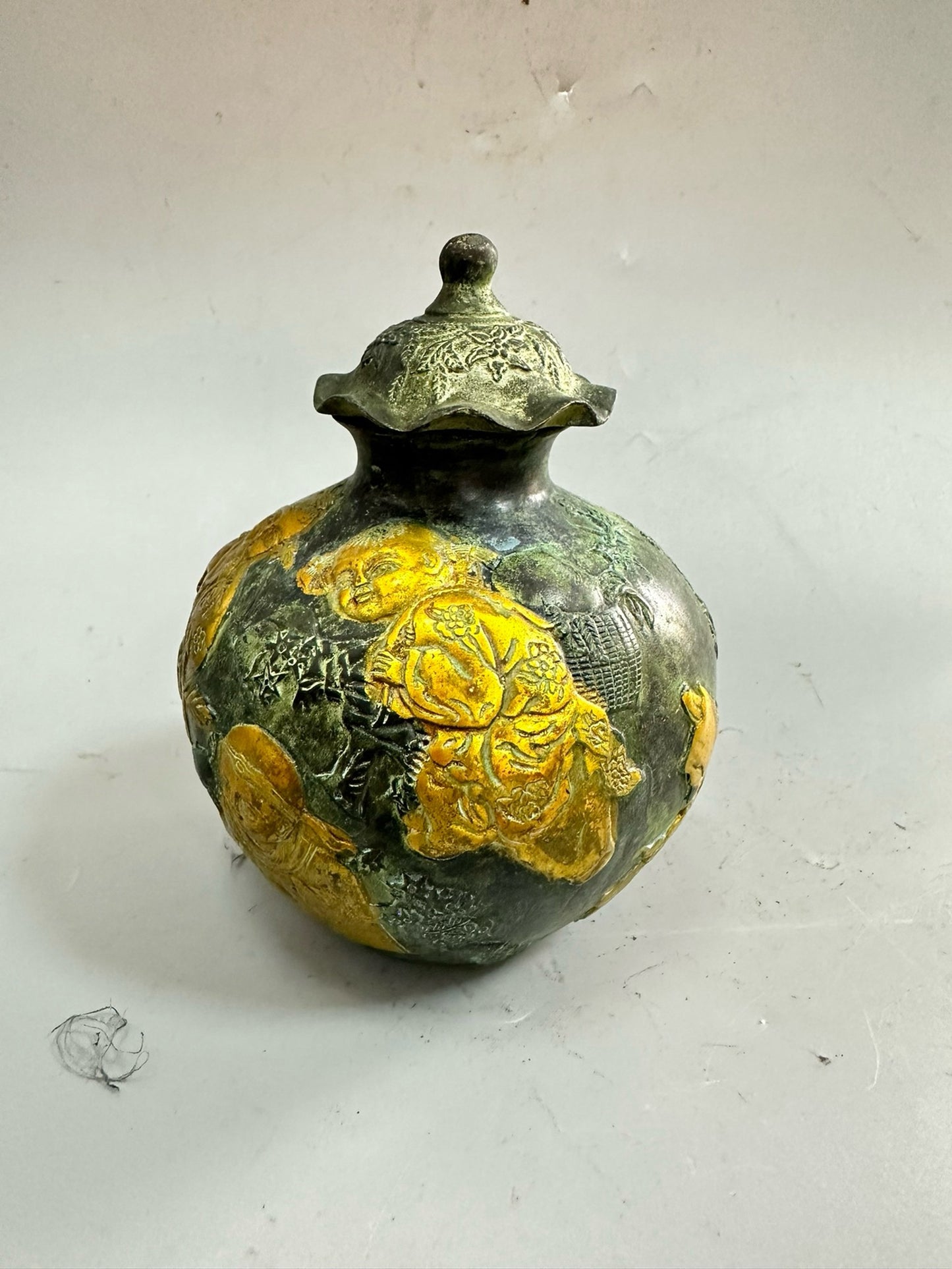 Pure copper antique gilded children's jar