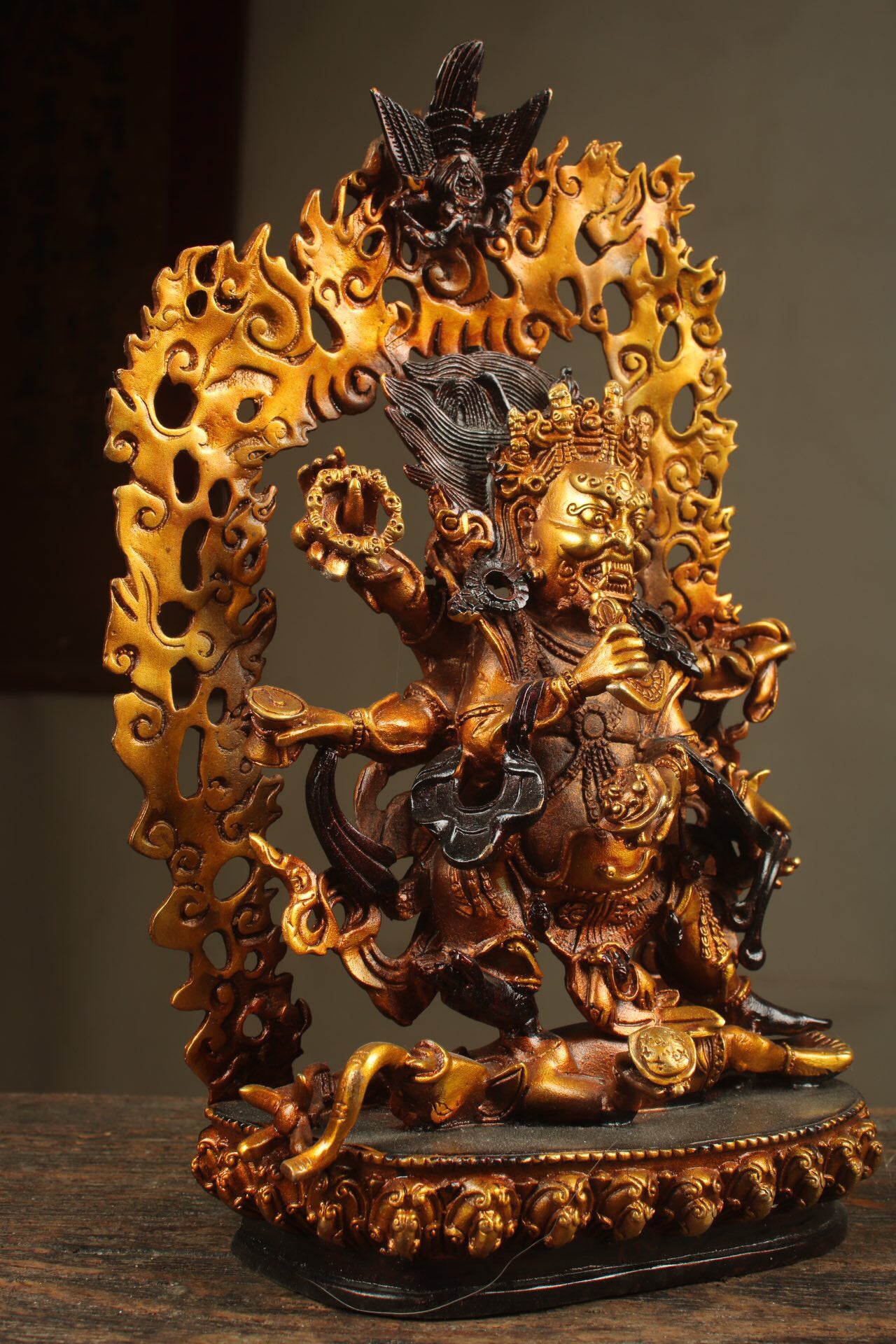 Chinese antique pure copper six arm Mahagala