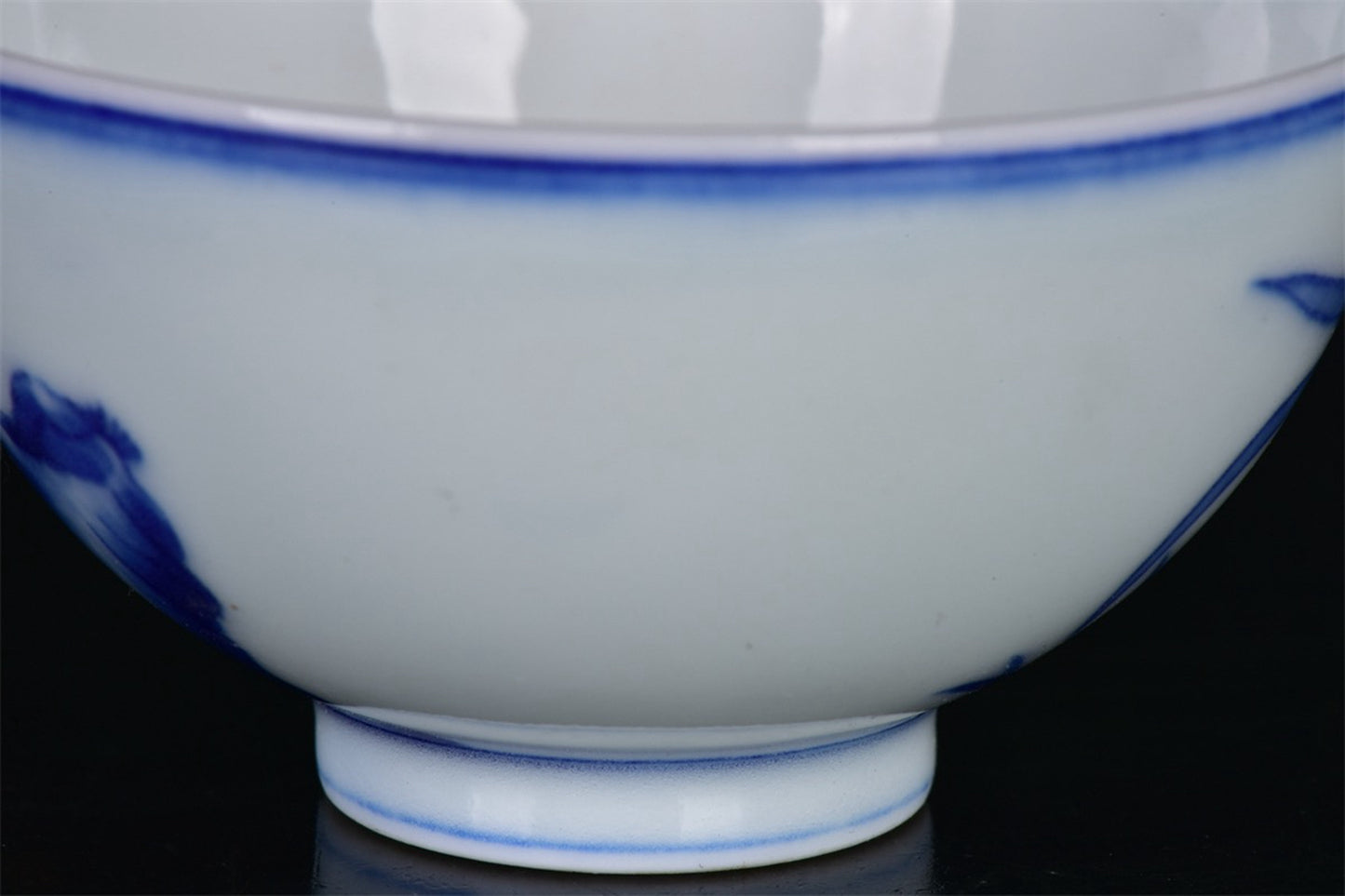 Chinese antique blue and white painted flower with gentleman pattern chicken heart cup