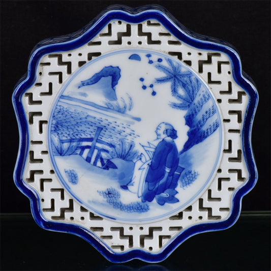 Chinese antique blue and white character story pattern hollowed out tea plate