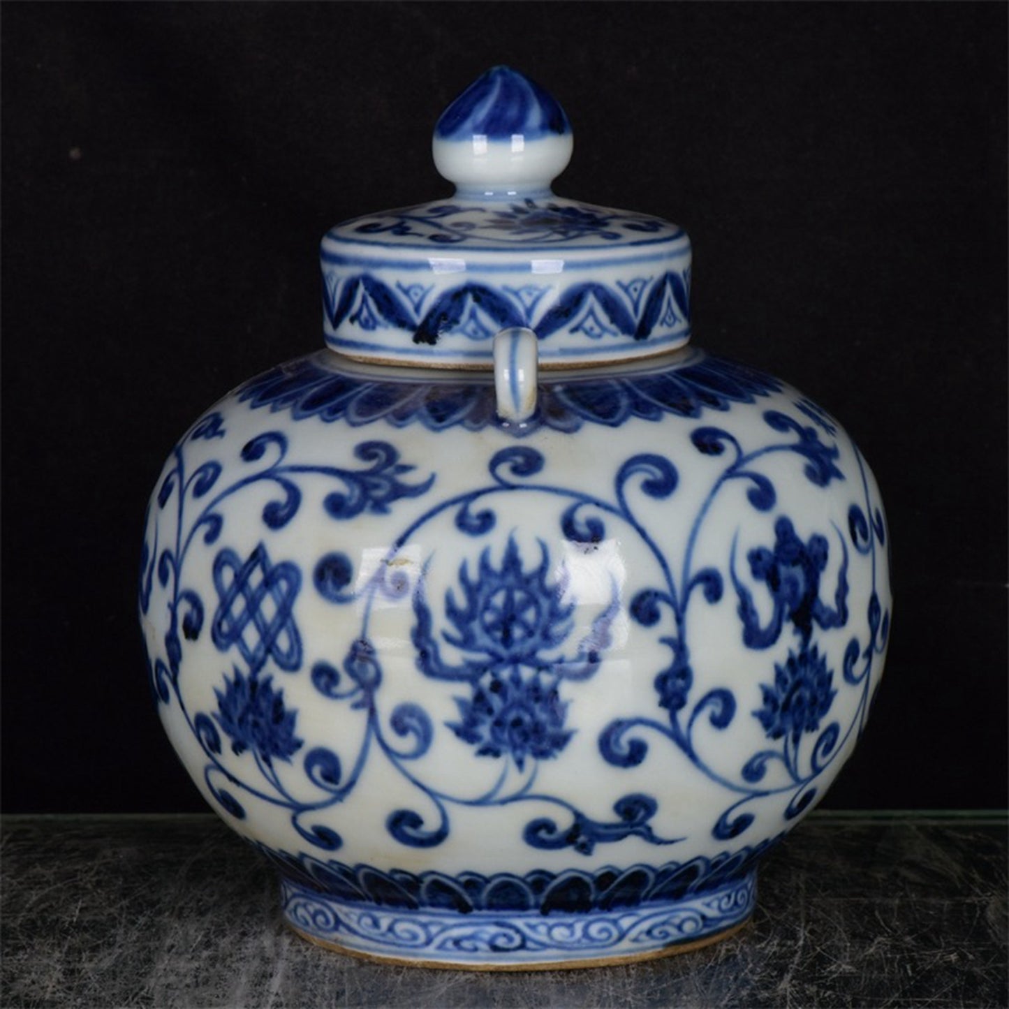 Chinese antique blue and white entangled branches and floral patterns double series lid jar