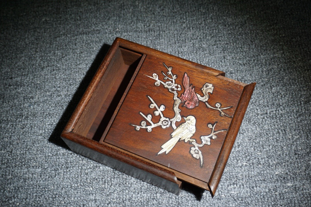 Chinese antique rosewood sliding box