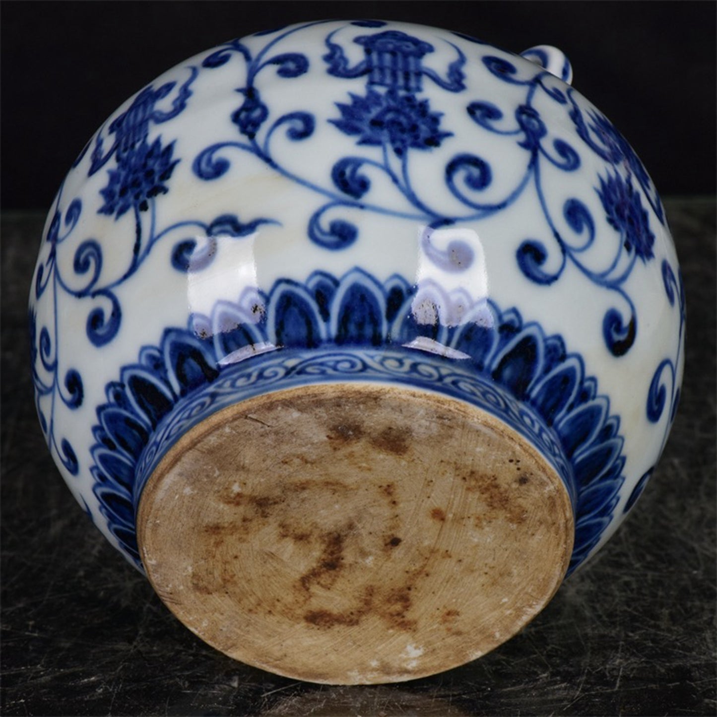 Chinese antique blue and white entangled branches and floral patterns double series lid jar