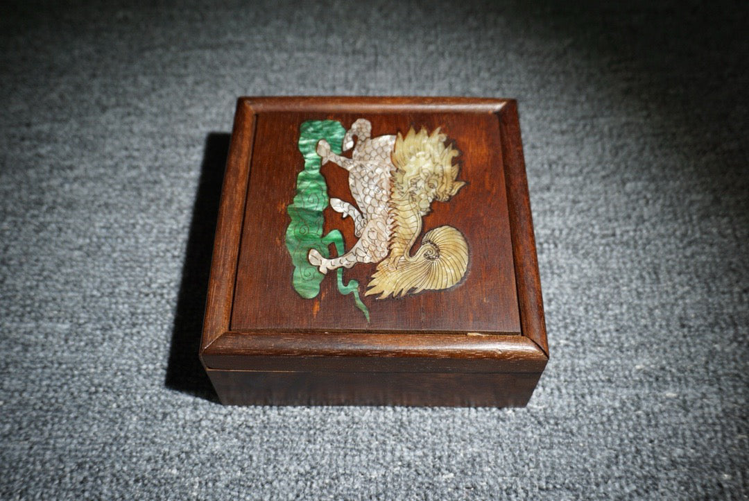 Chinese antique rosewood sliding box