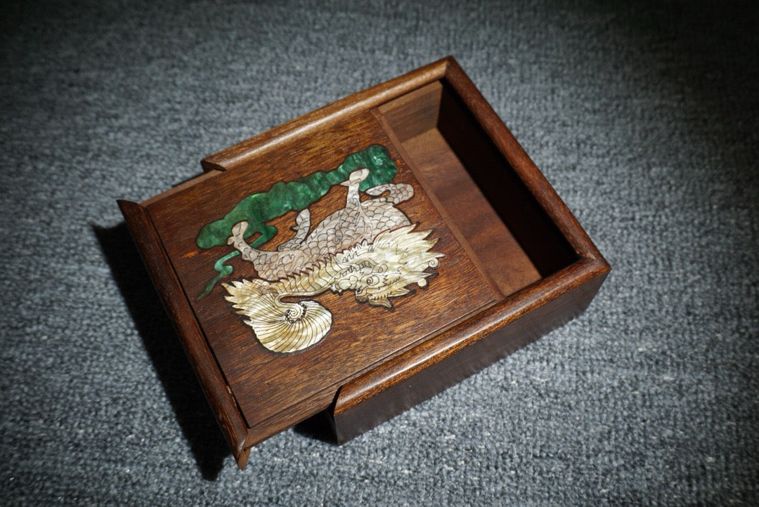 Chinese antique rosewood sliding box