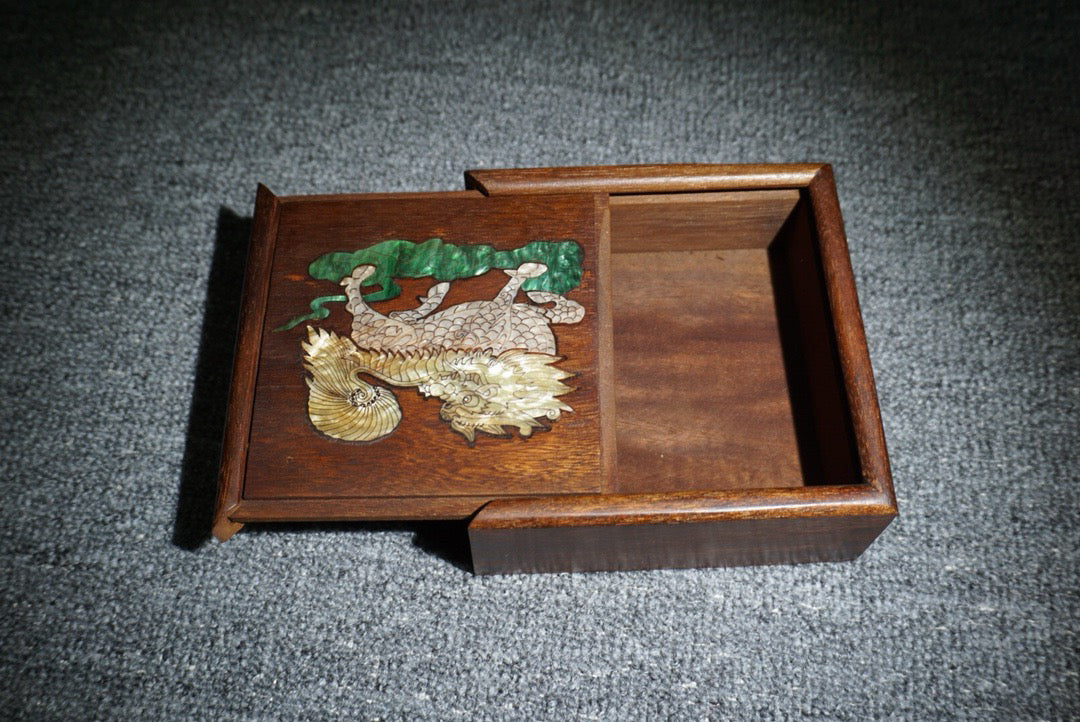 Chinese antique rosewood sliding box