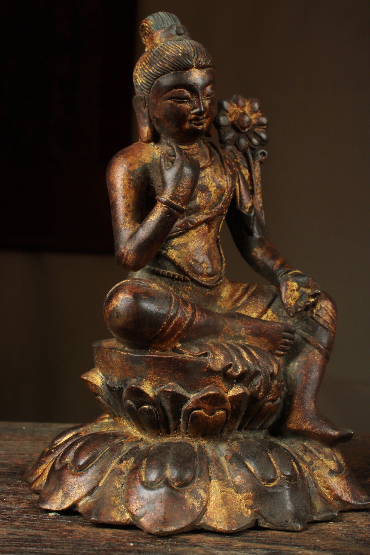 Chinese antique pure copper free Guanyin