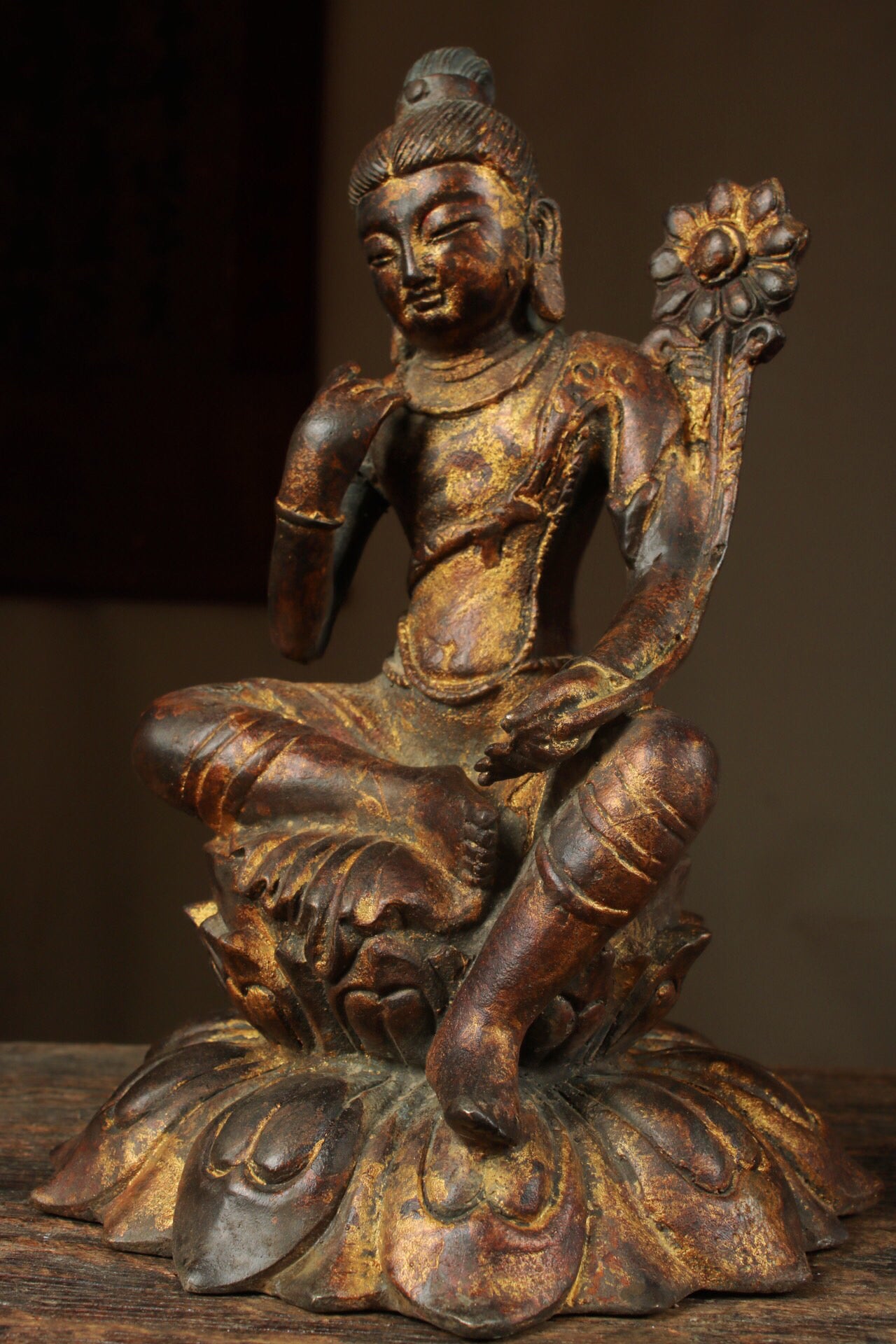 Chinese antique pure copper free Guanyin