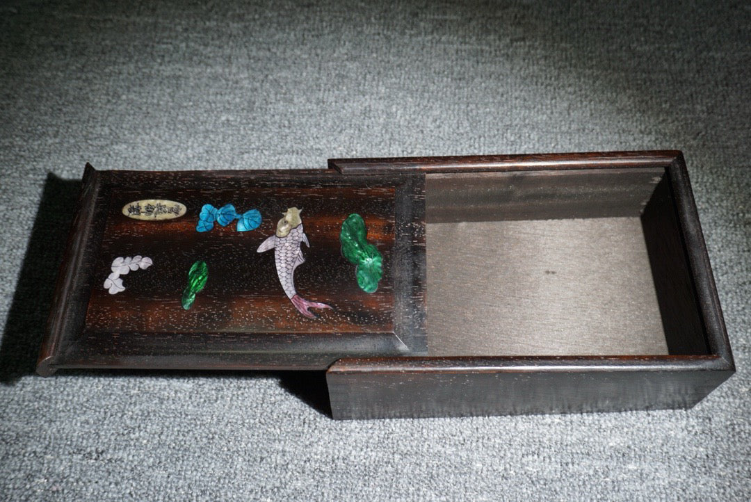 Chinese antique rosewood sliding box