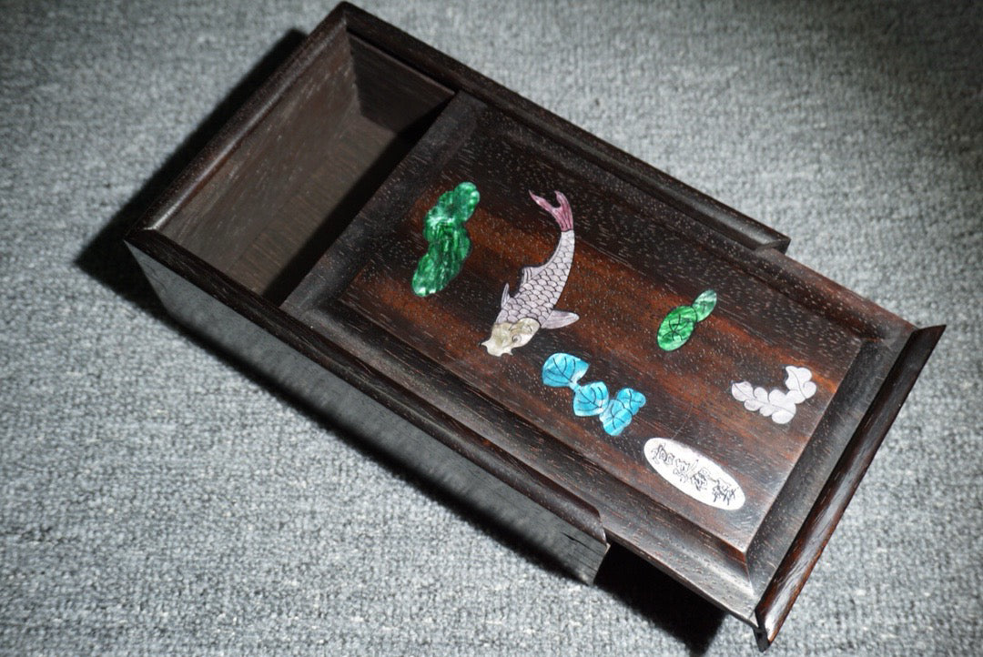 Chinese antique rosewood sliding box