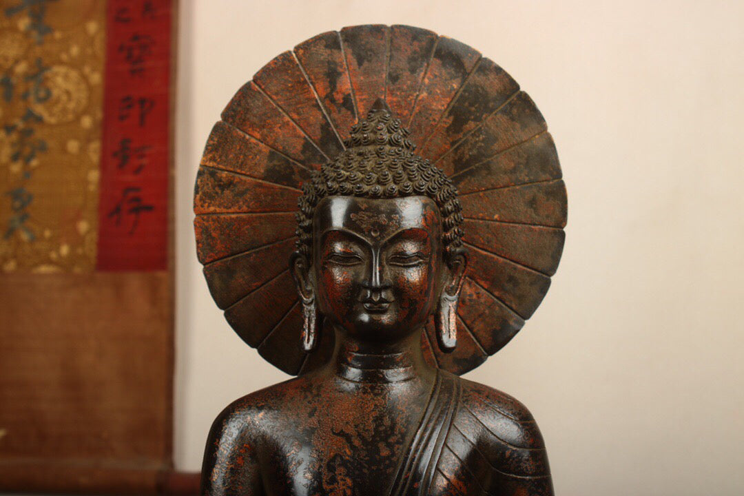 A Chinese antique pure copper statue of Shakyamuni Buddha