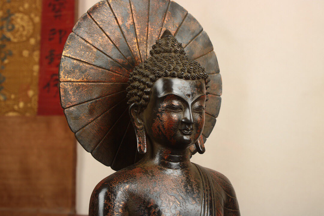 A Chinese antique pure copper statue of Shakyamuni Buddha