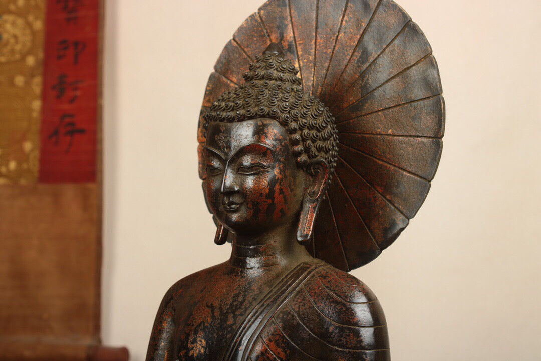 A Chinese antique pure copper statue of Shakyamuni Buddha