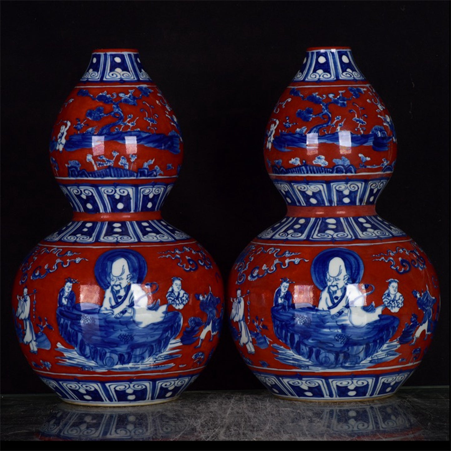 Chinese Antique Red Glazed Blue and White Figure Story Pattern Gourd Product
