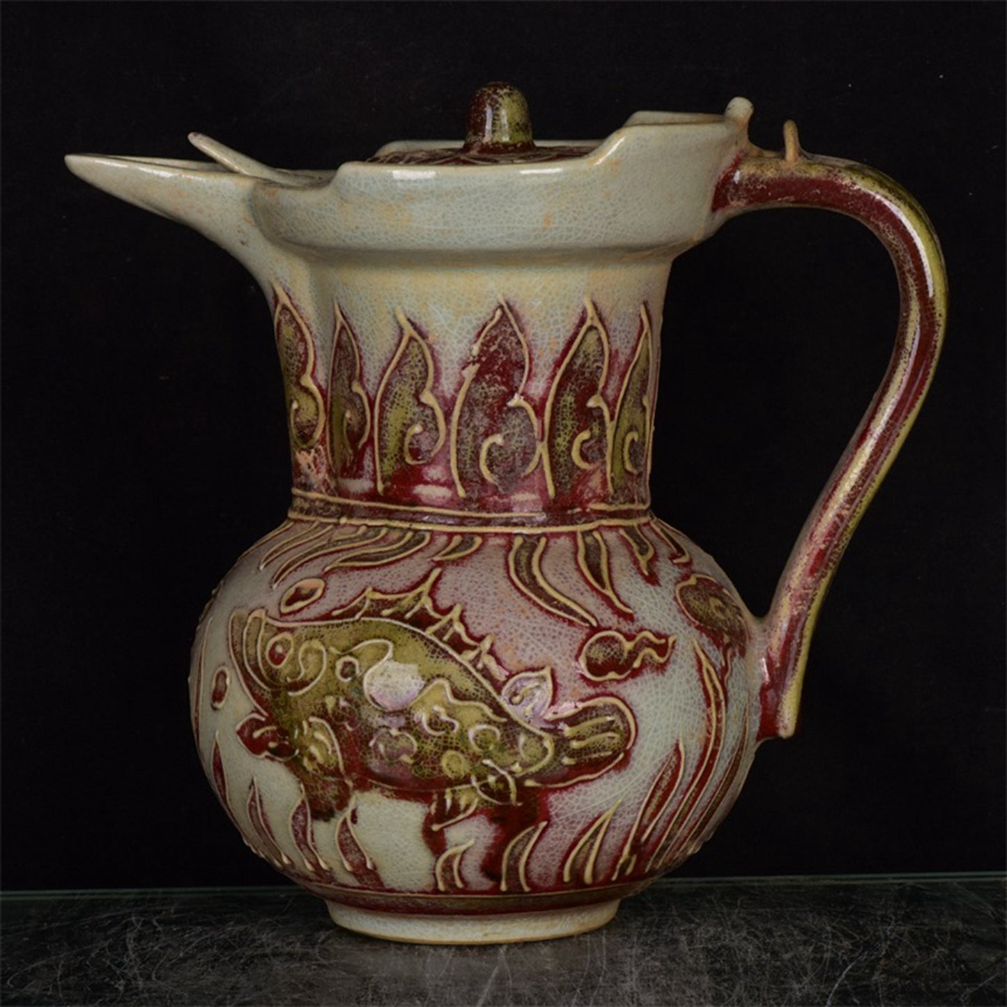 Chinese Antique Relief Fish and Algae Pattern Monk Hat Pot