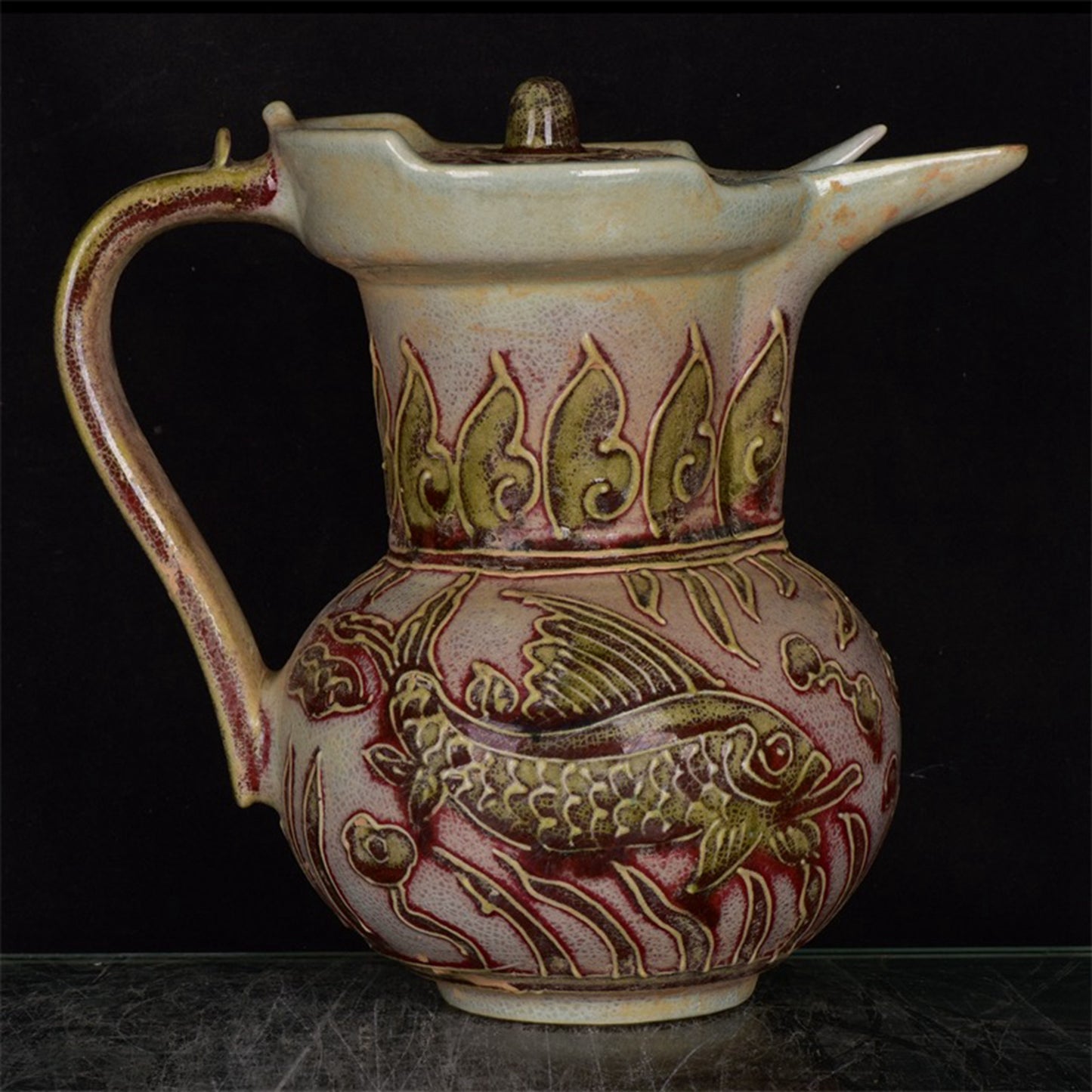 Chinese Antique Relief Fish and Algae Pattern Monk Hat Pot