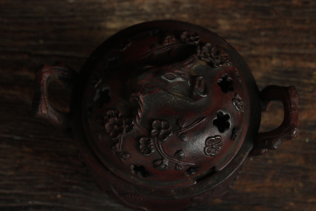 A Chinese antique pure copper incense burner with delighted eyebrows