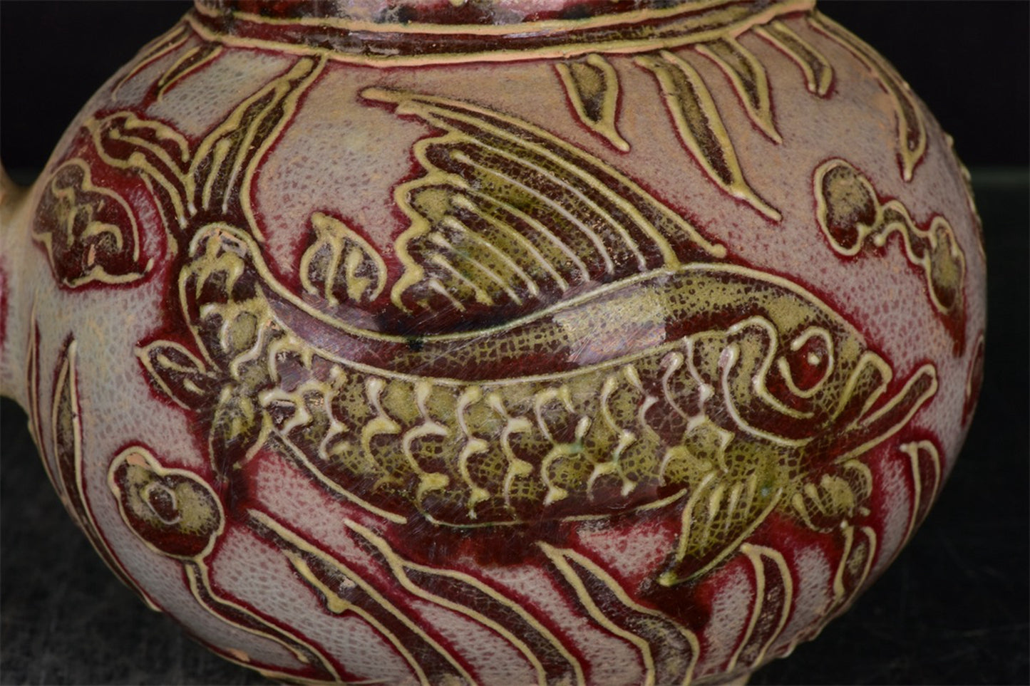 Chinese Antique Relief Fish and Algae Pattern Monk Hat Pot