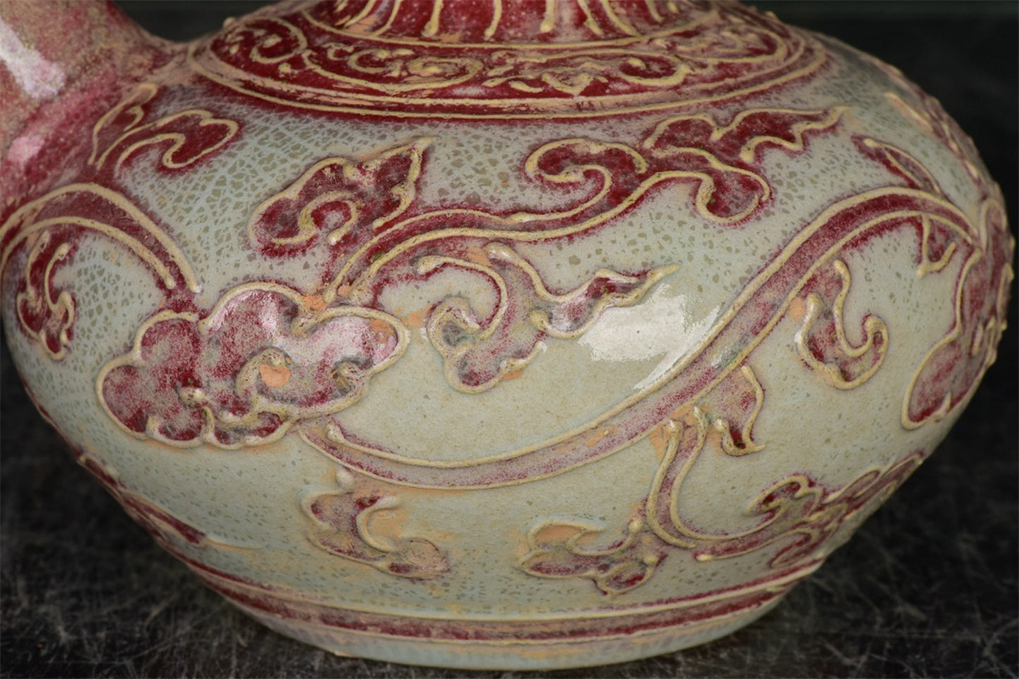 Chinese antique relief vase with tangled branches and floral patterns