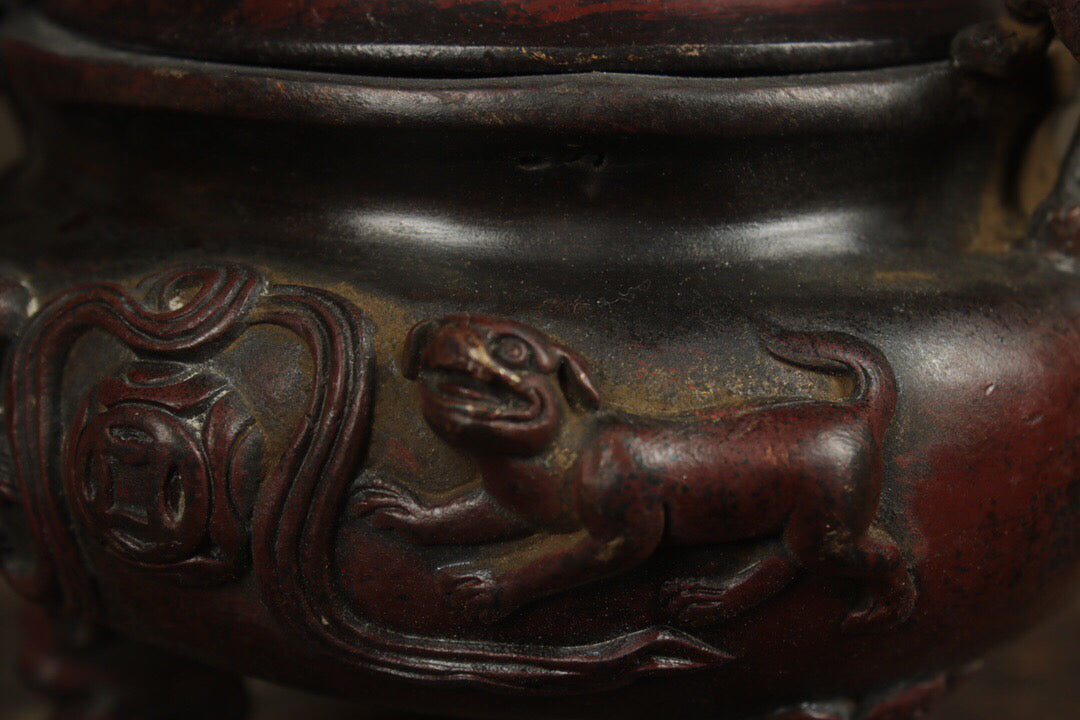 A Chinese antique pure copper double lion incense burner