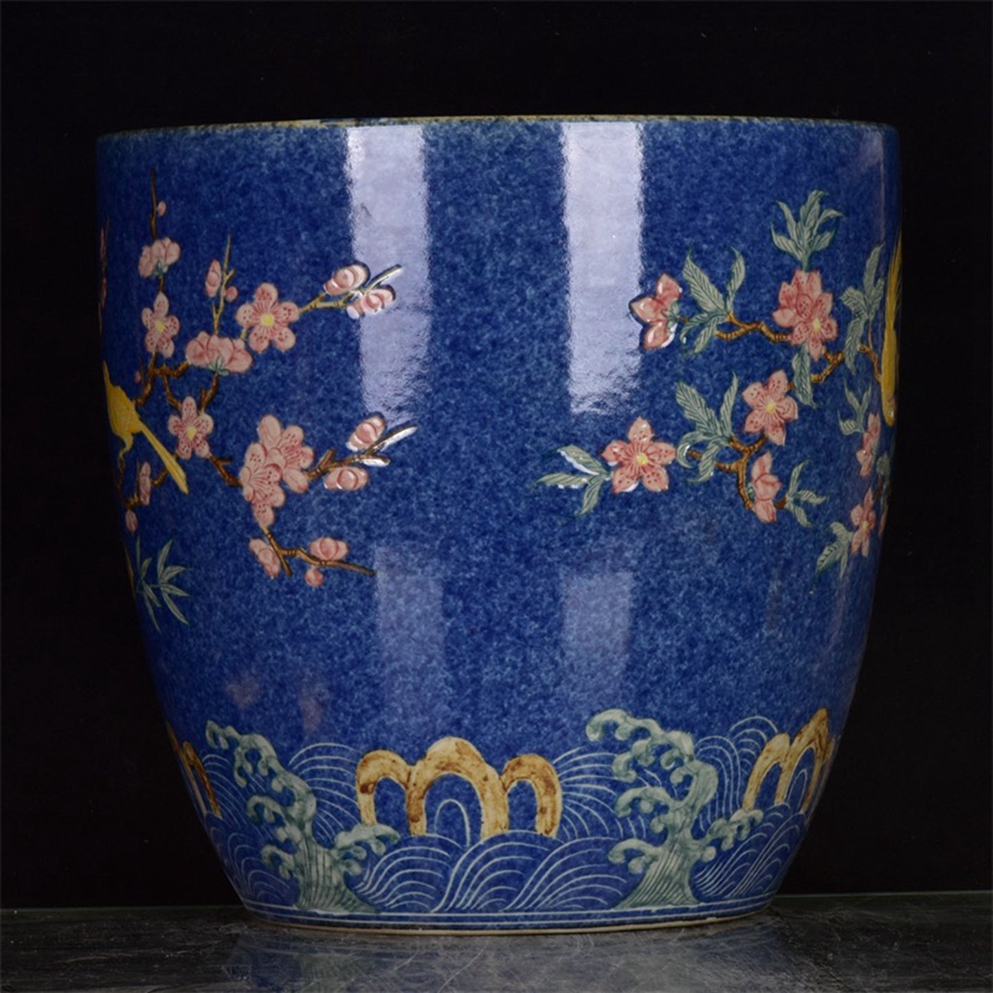 Chinese Antique Snowflake Blue Joyful Eyebrow Jar