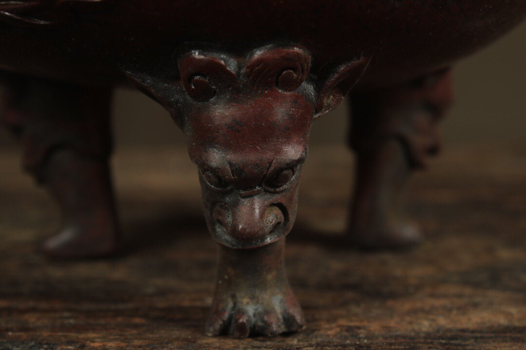 A Chinese antique pure copper double lion incense burner