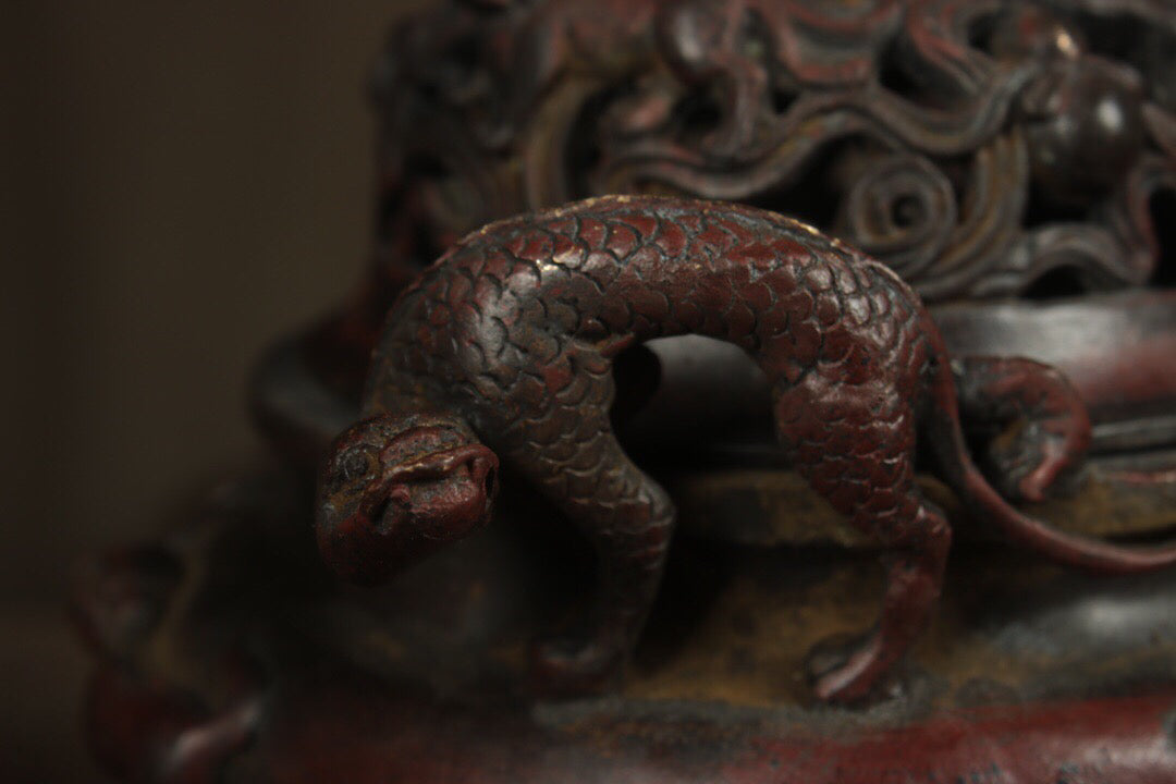 A Chinese antique pure copper double lion incense burner