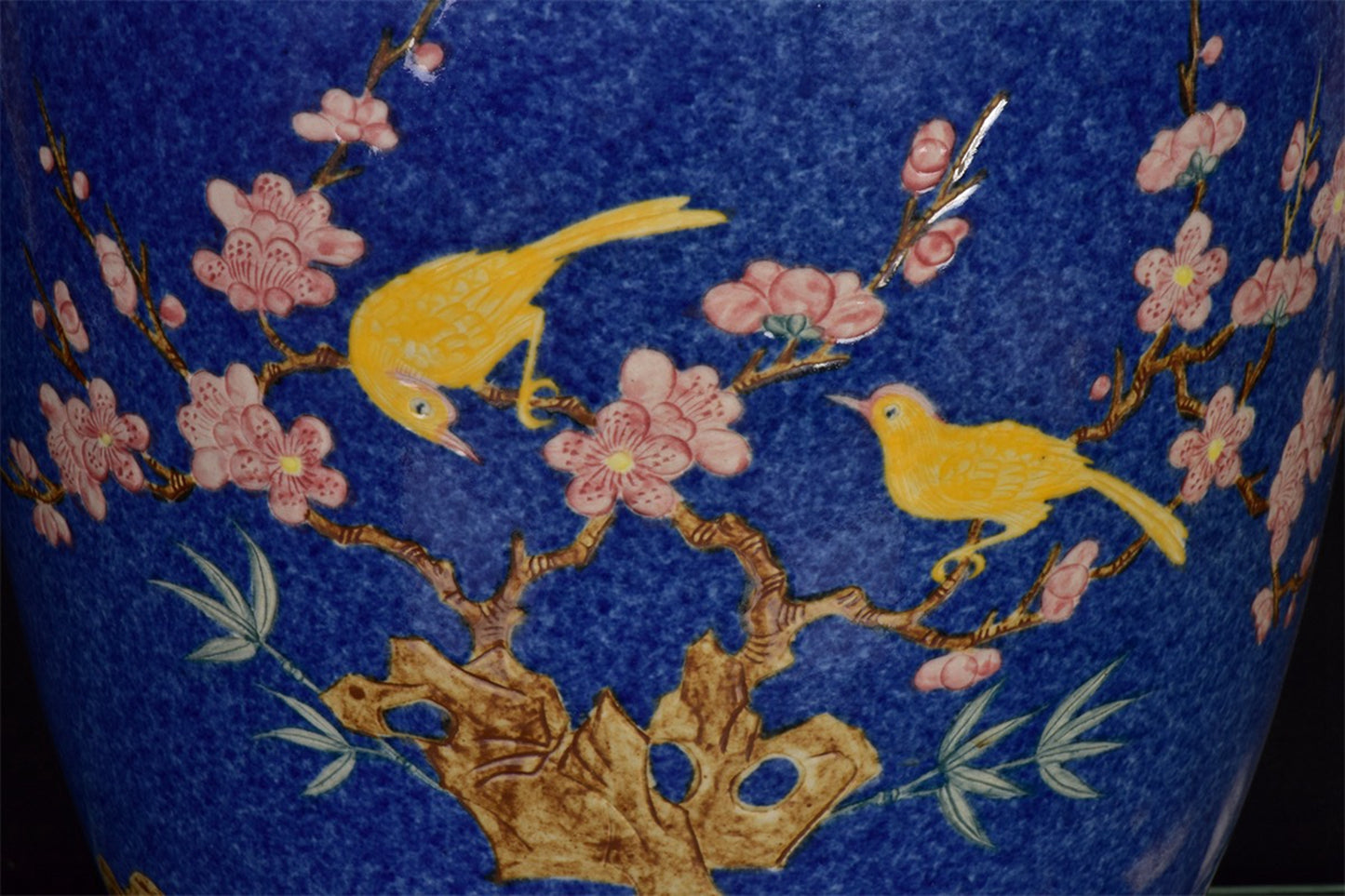 Chinese Antique Snowflake Blue Joyful Eyebrow Jar