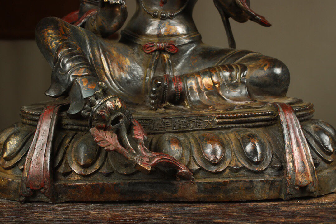 A Chinese antique pure copper statue of Tara