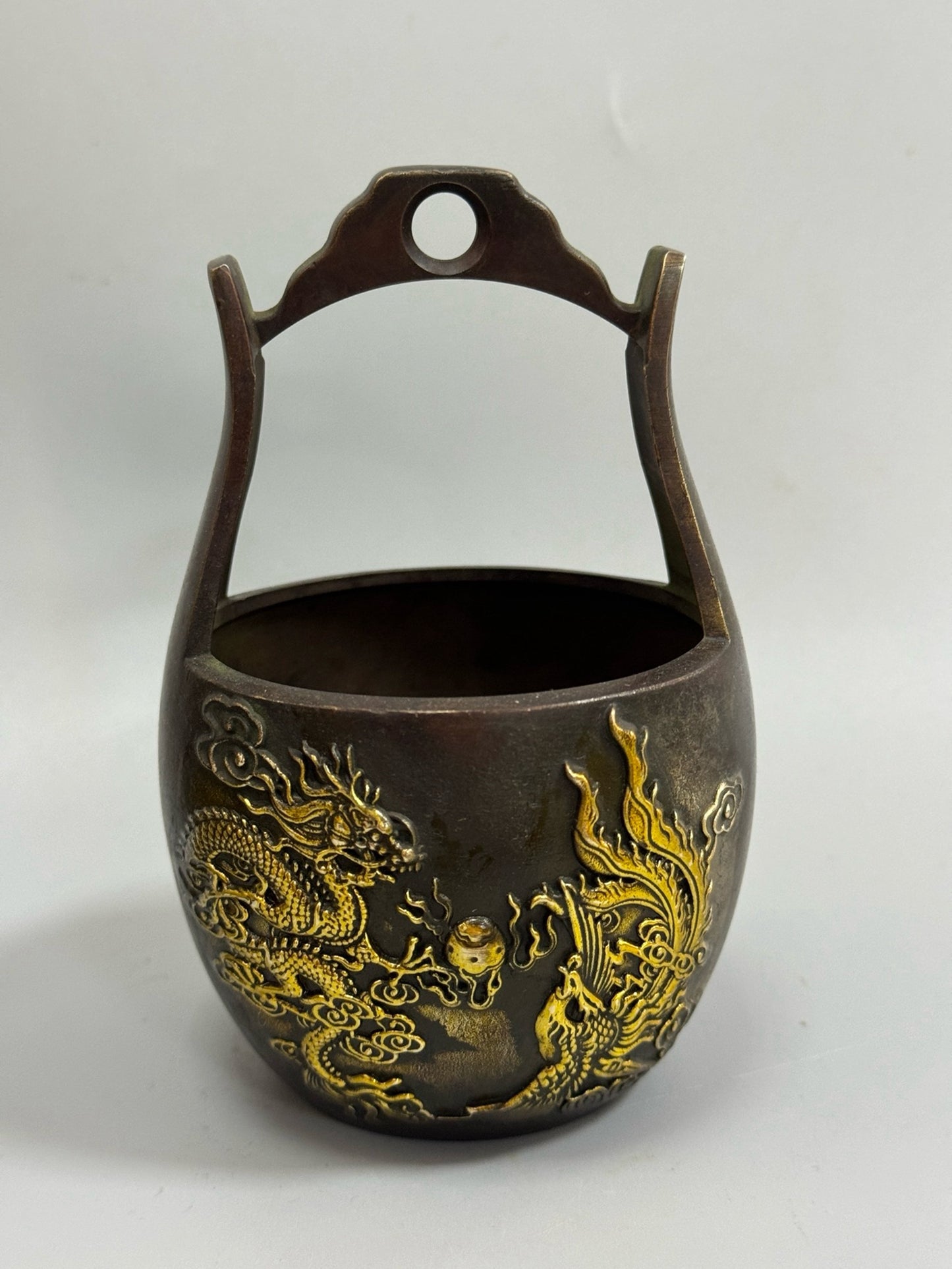 Pure copper gilded dragon and phoenix water bucket