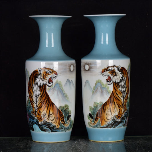Chinese antique Haoran Zhengqi pattern folding shoulder bottle