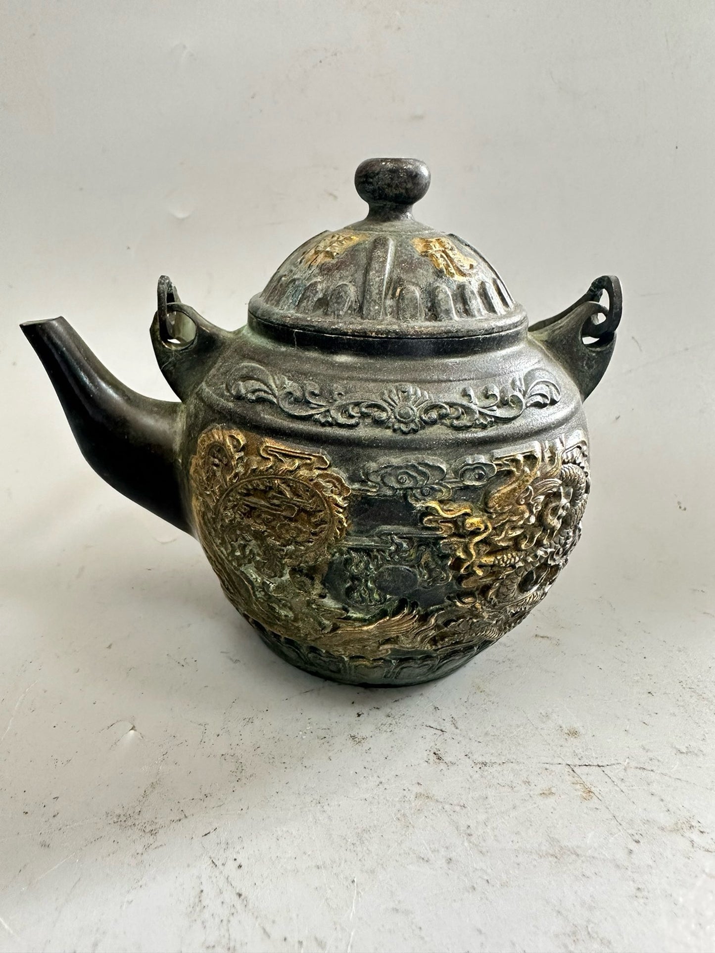 Pure copper gilded dragon and phoenix teapot