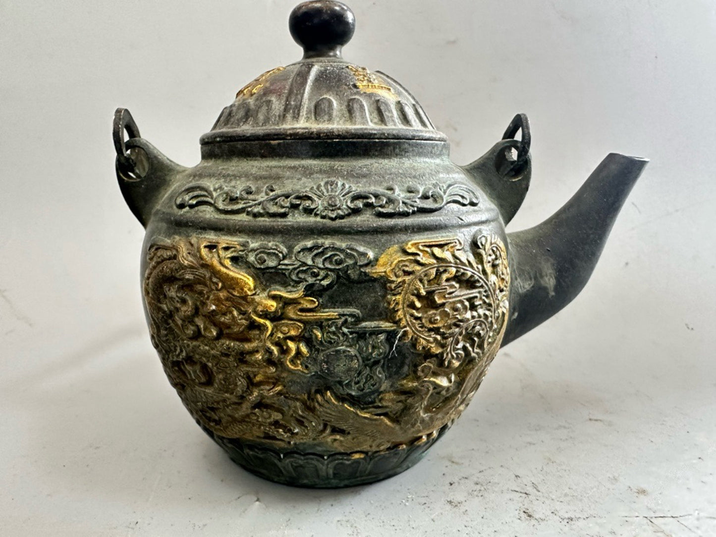 Pure copper gilded dragon and phoenix teapot