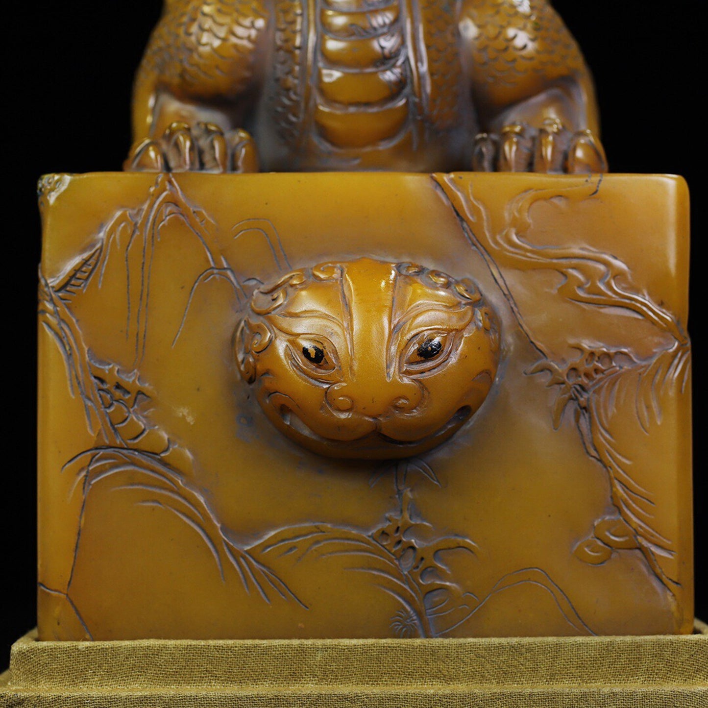 Chinese Antique Shoushan Stone Rui Beast Button Seal