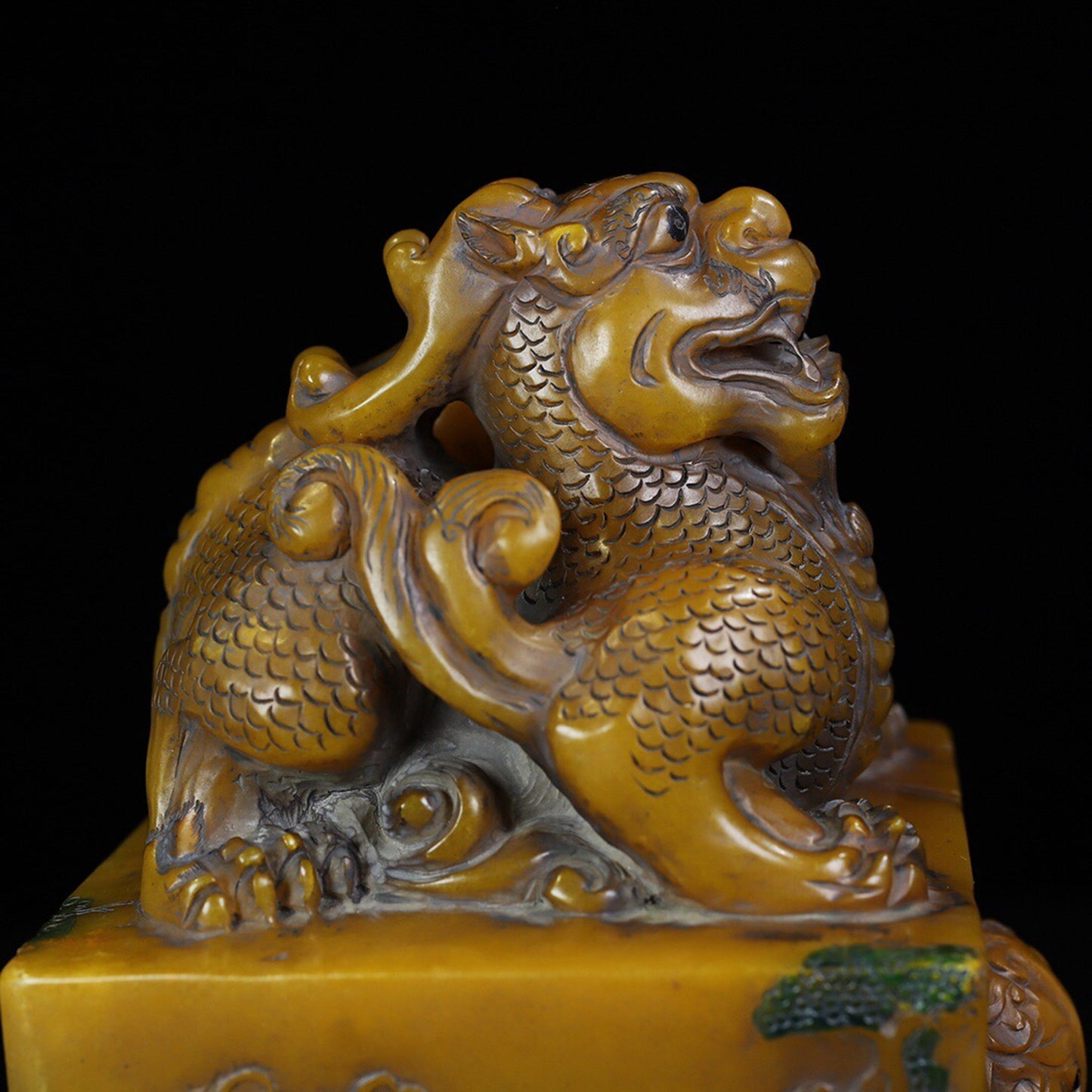 Chinese Antique Shoushan Stone Rui Beast Button Seal