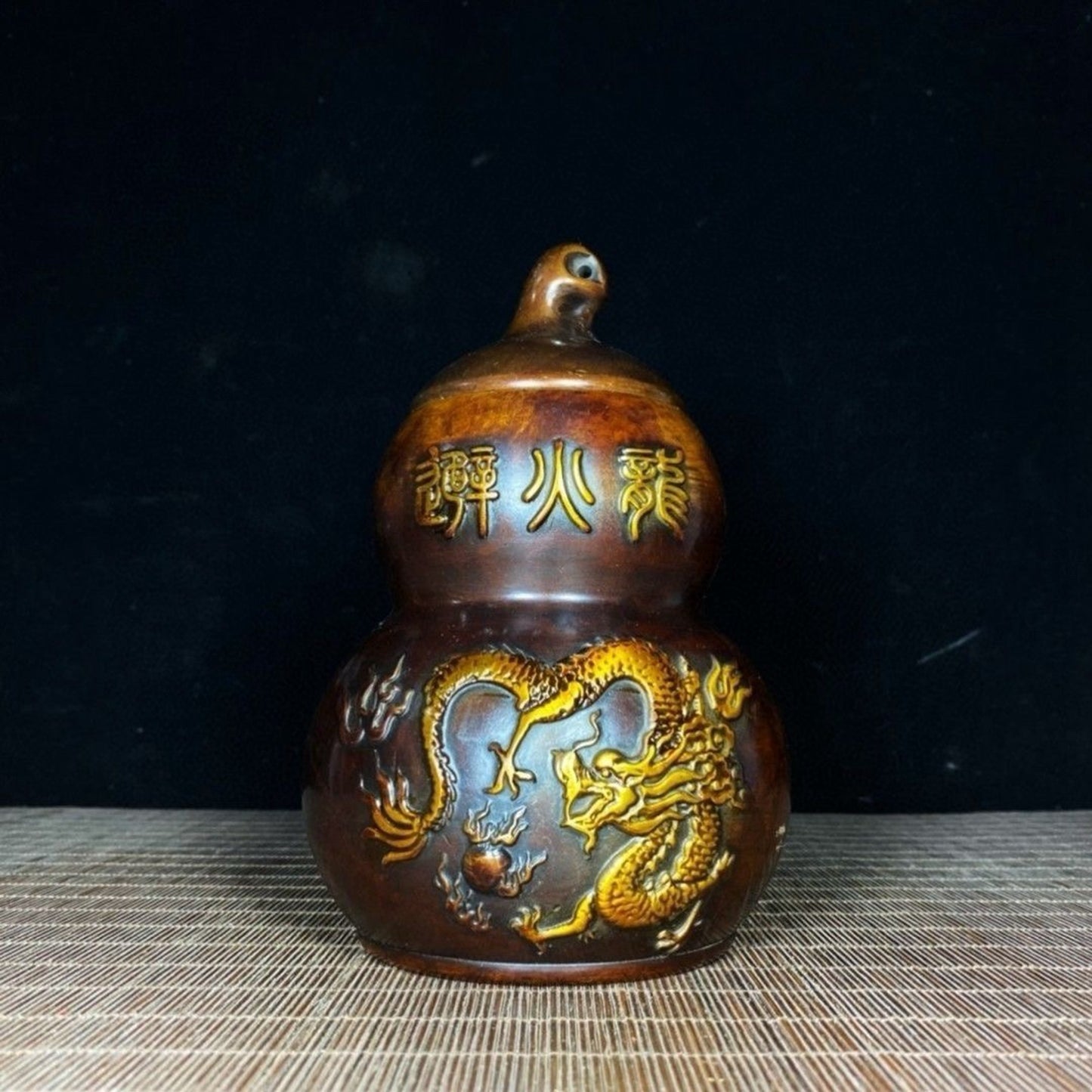 Pure copper antique fire avoiding dragon bottle