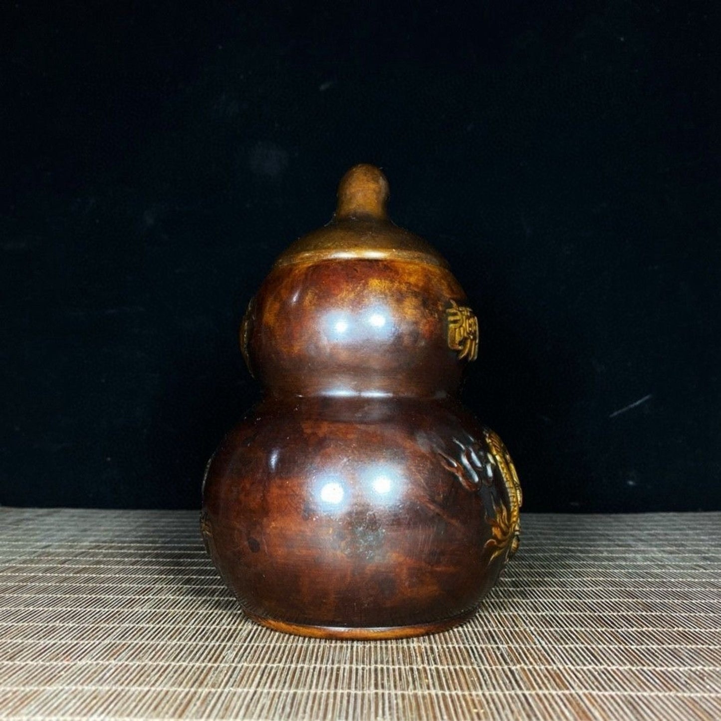 Pure copper antique fire avoiding dragon bottle