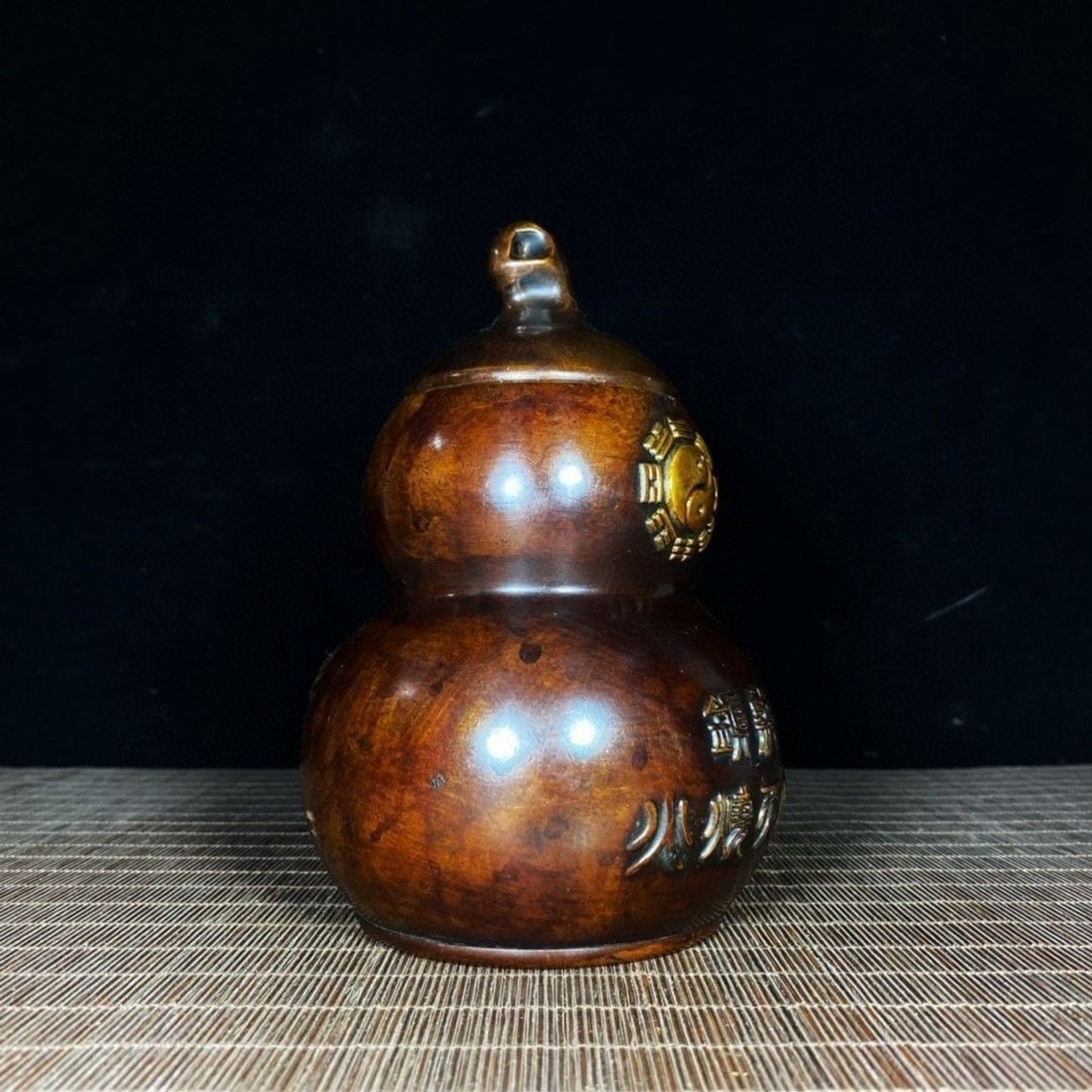 Pure copper antique fire avoiding dragon bottle